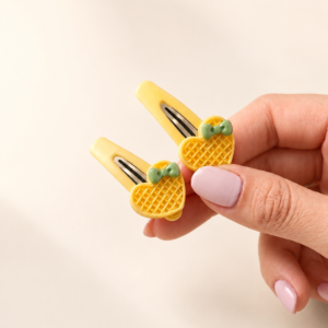 Home yellow heart hair pins